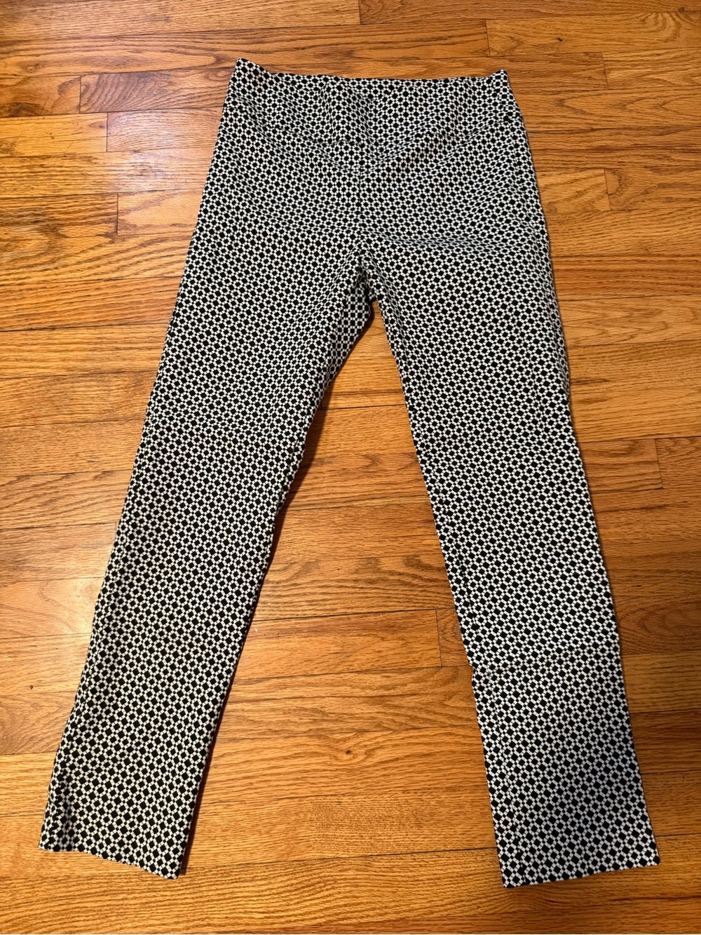 Elliott Lauren Black and White Geo-Print Chino Pants